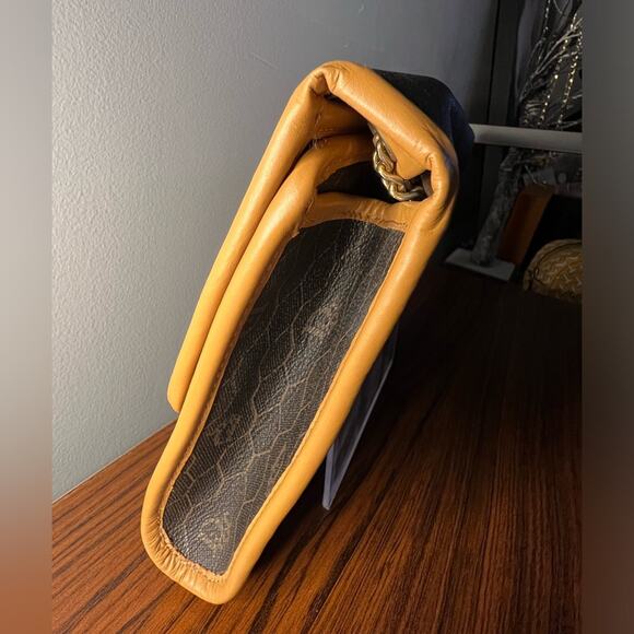 Dior Honeycomb Crossbody - Vintage - Picture 3 of 8